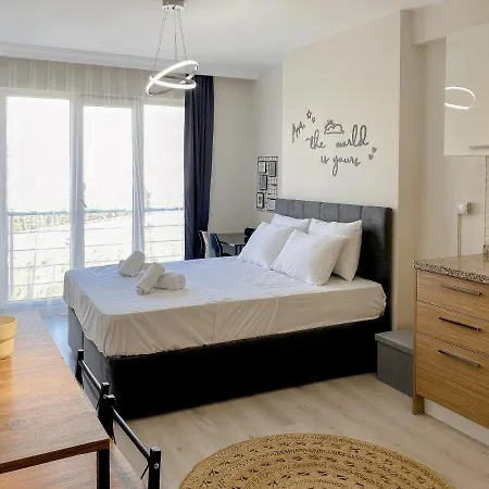 Studio With View In Atasehir Apartment Istanbul